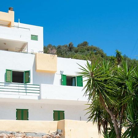 Aloe House Apartment Pirgos  Exterior photo